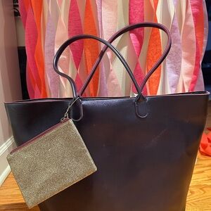 Elegant Black Tote Bag with Gold Pouch